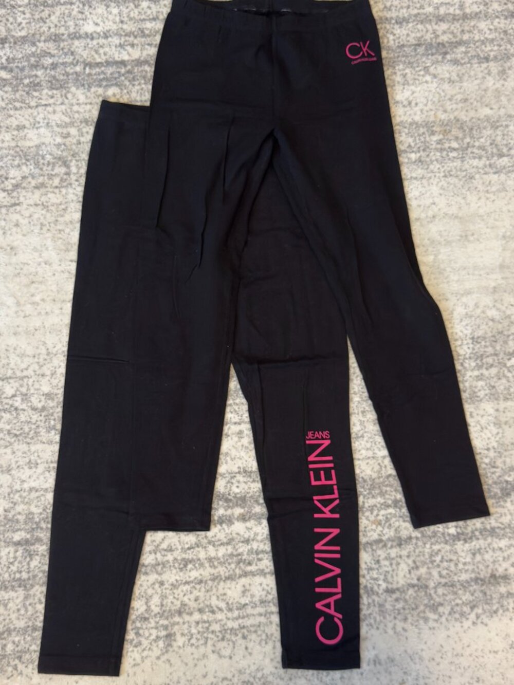 2 Calvin Klein Kids Black Leggings – Size L (10/12)